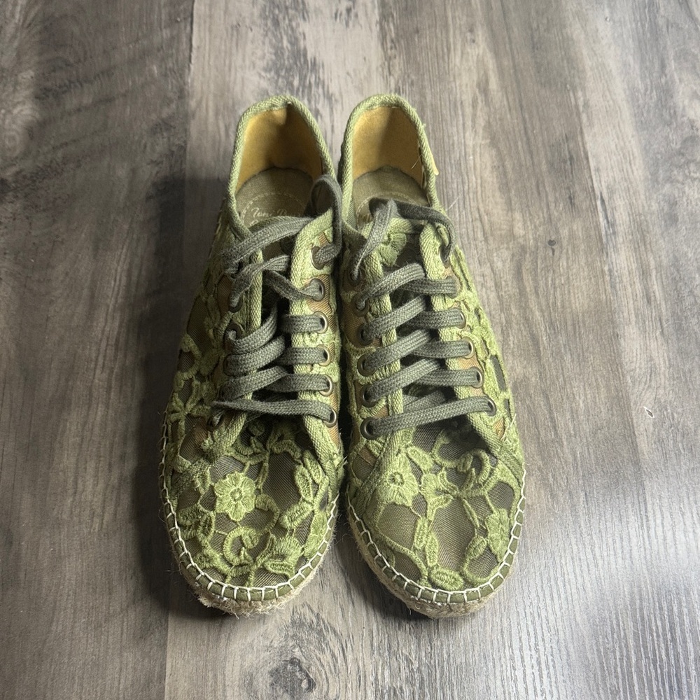 Toni Pons Far Espadrille Khaki Green Lace Shoe